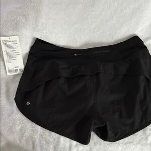 Lululemon Black Speed up 4in Shorts